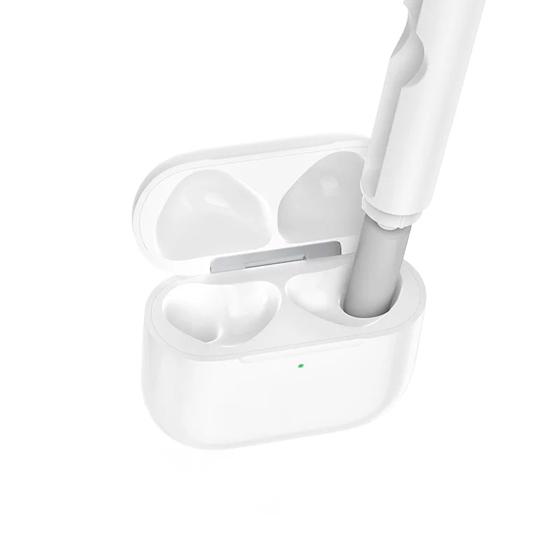 UT1 Multifunctional cleaning tool for digital devices